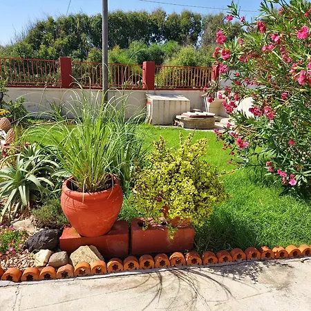 Maison Du Soleil Agnone Bagni