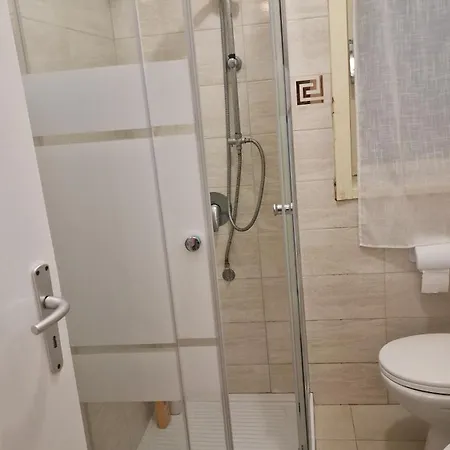 Apartment Maison Du Soleil Agnone Bagni