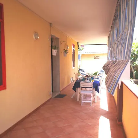 Apartamento Maison Du Soleil Agnone Bagni