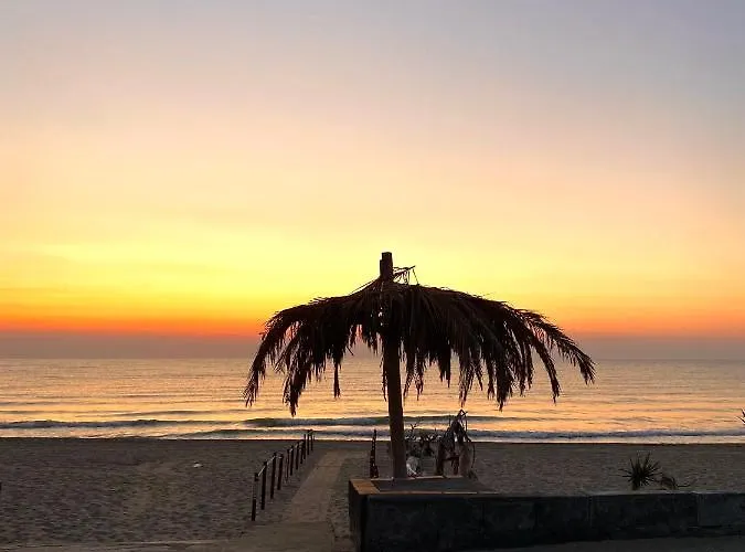 Maison Du Soleil Daire Agnone Bagni